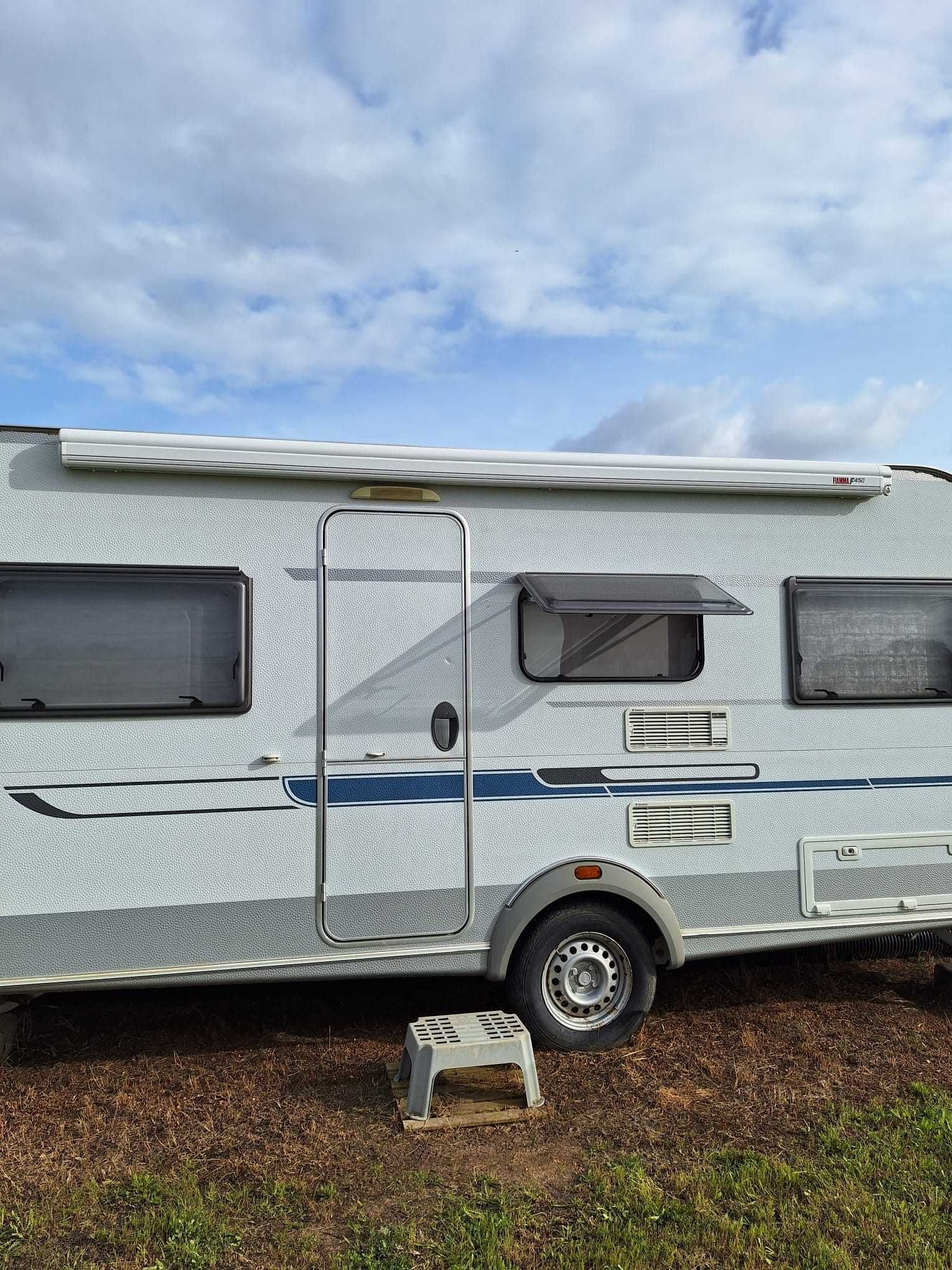 Caravana knaus sport 500 com matricula e documentos