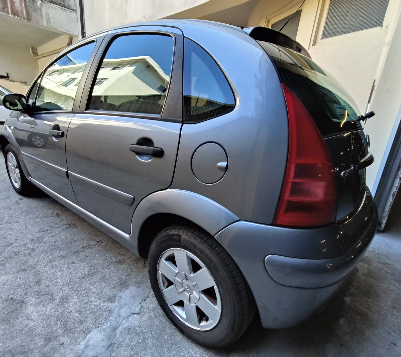 Citroen C3 1.1SX ano 2004 apenas 200 mil kms