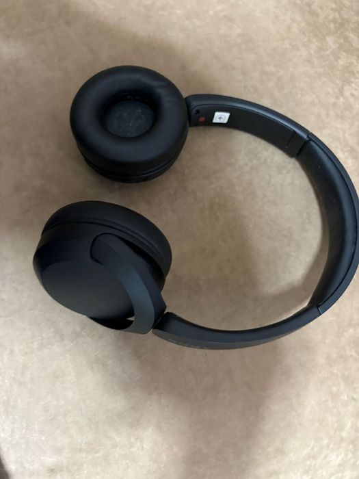 Накладные наушники Sony