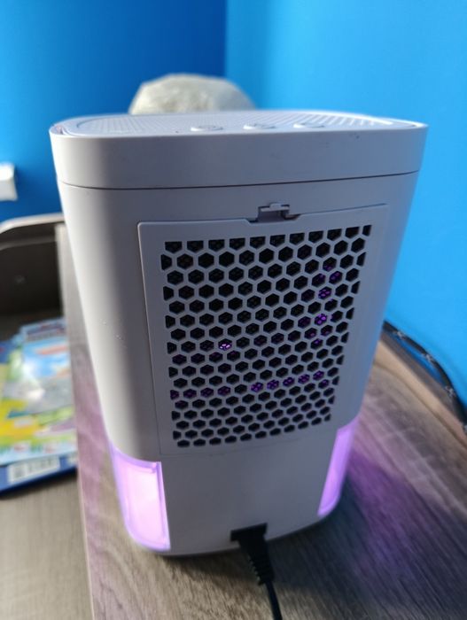 Осушувач пoвiтря. Потрiбен ремонт