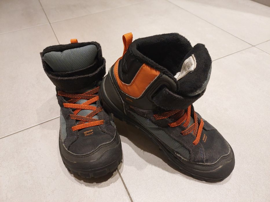 Buty zimowe turystyczne dla dzieci Quechua SH500 Warm wodoodporne r.32