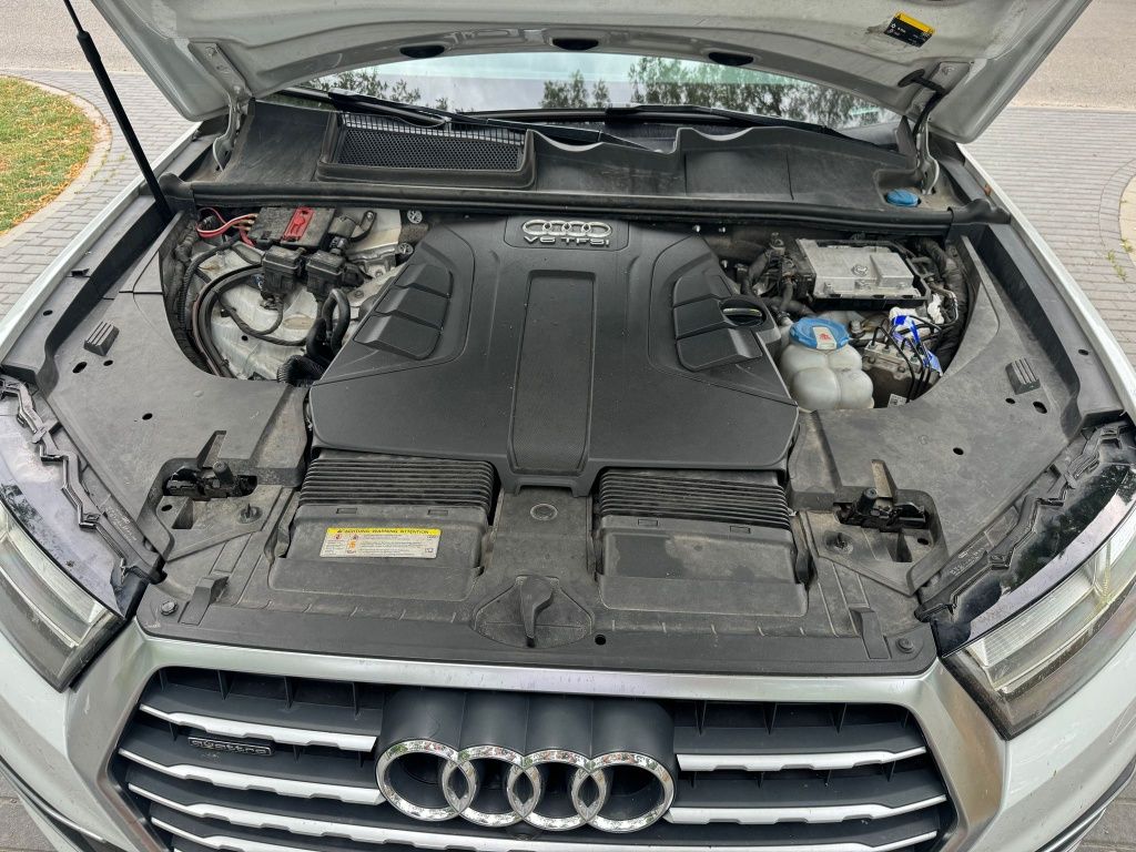 Audi Q7 2018r 3.0 TFSI Automat Quattro Stan BDB