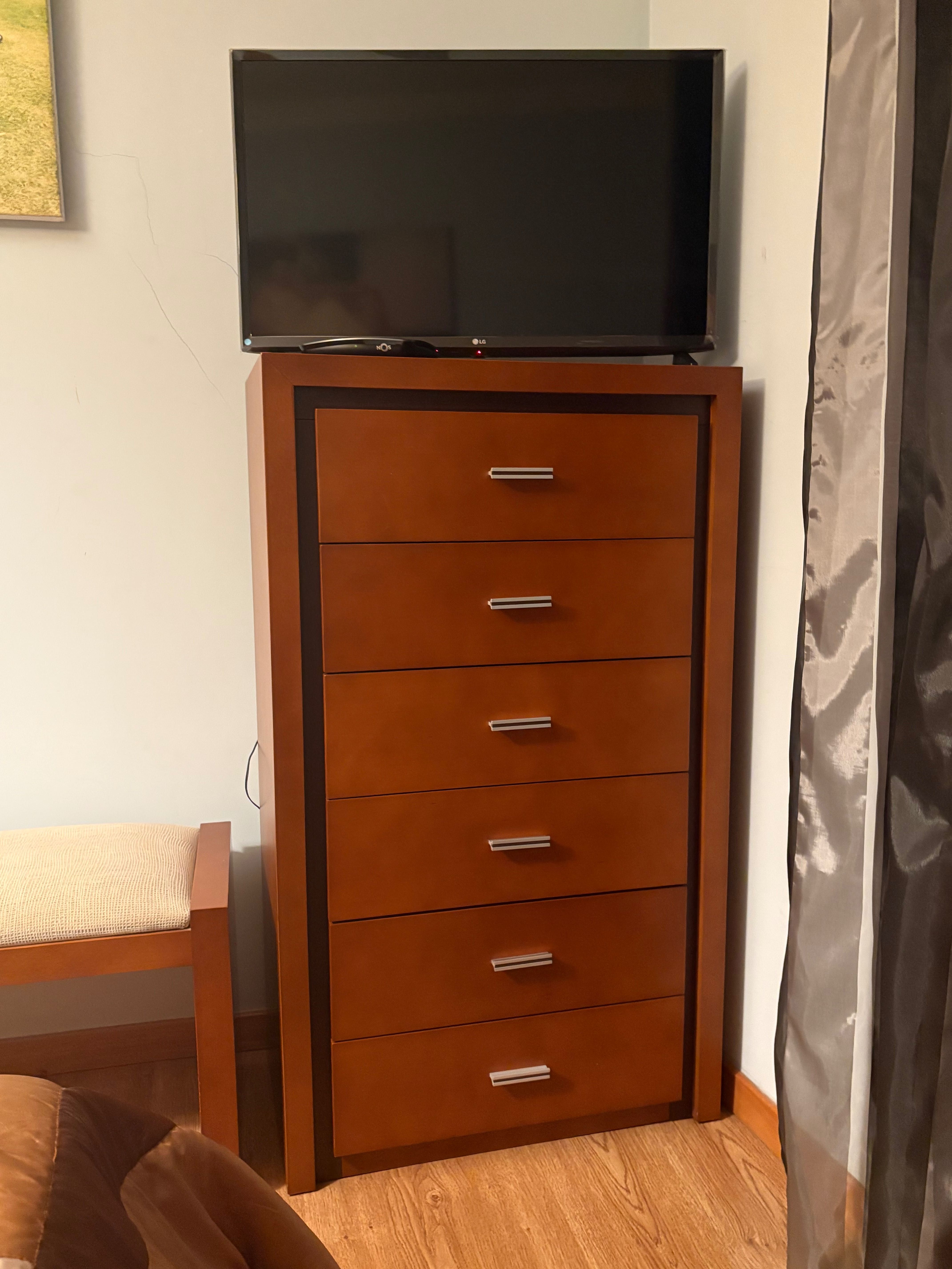 Quarto completo em cerejeira