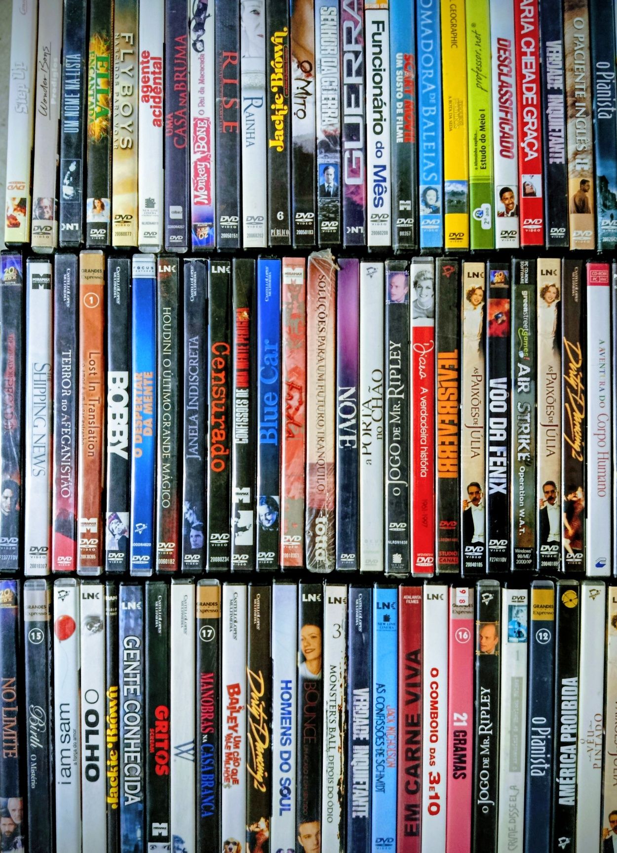 Lote de ouro de Centenas de DVD's