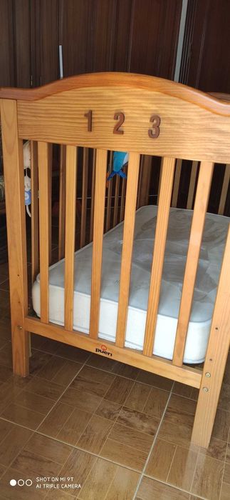 Cama de criança e colchão molaflex