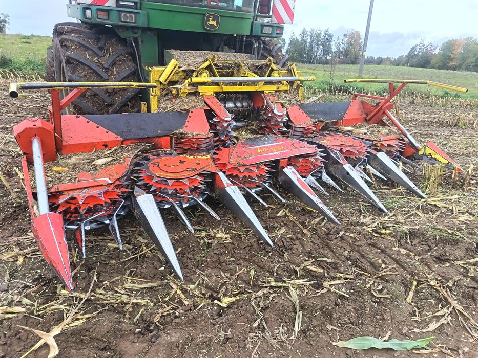 Kemper 345 John deere 4500
