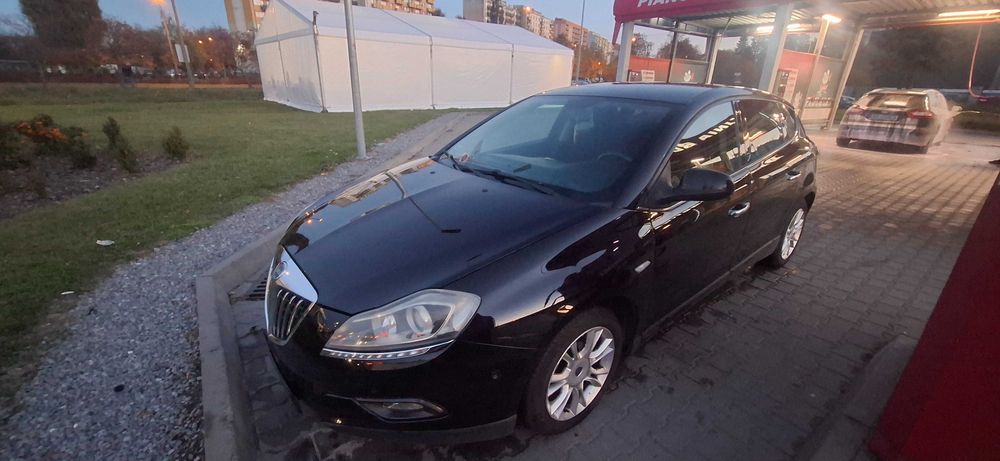 Lancia Delta 1,4 Turbo 2010r.