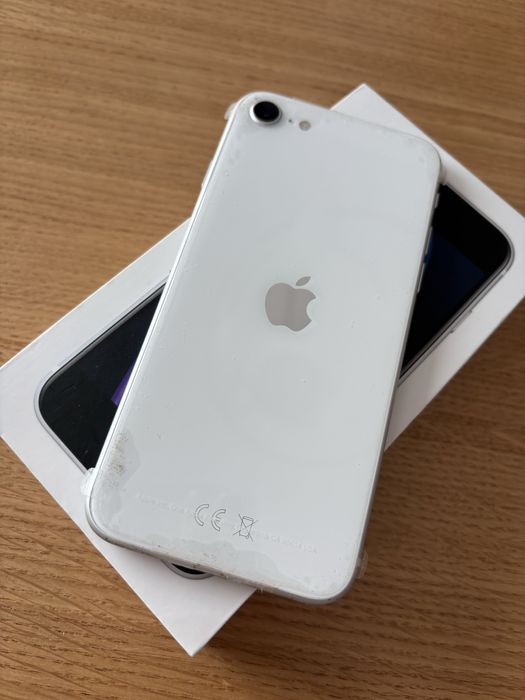 Iphone SE 64GB polecam