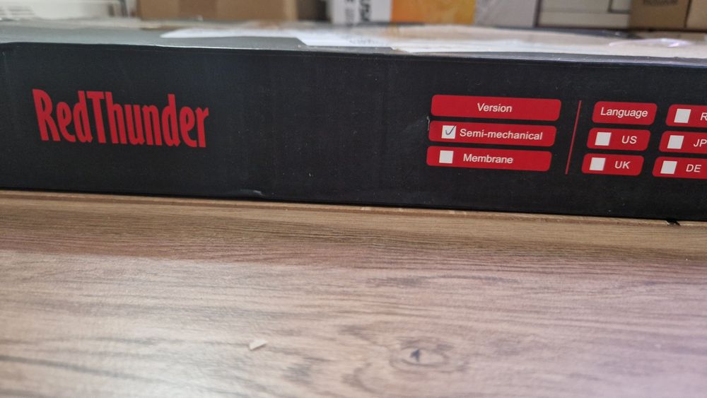 RedThunder K900 Półmechaniczna klawiatura do gier, układ Francuski