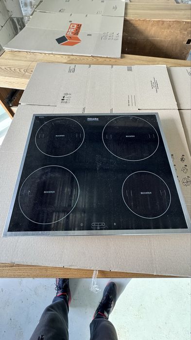 Варочная поверхность Miele KM 5722