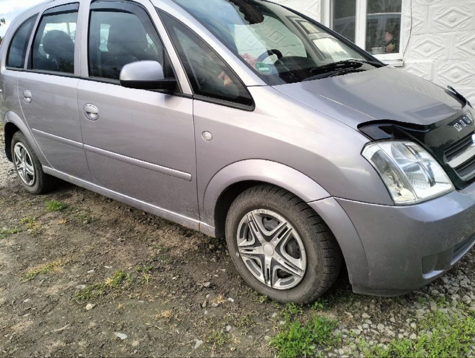 Продам опель меріва
