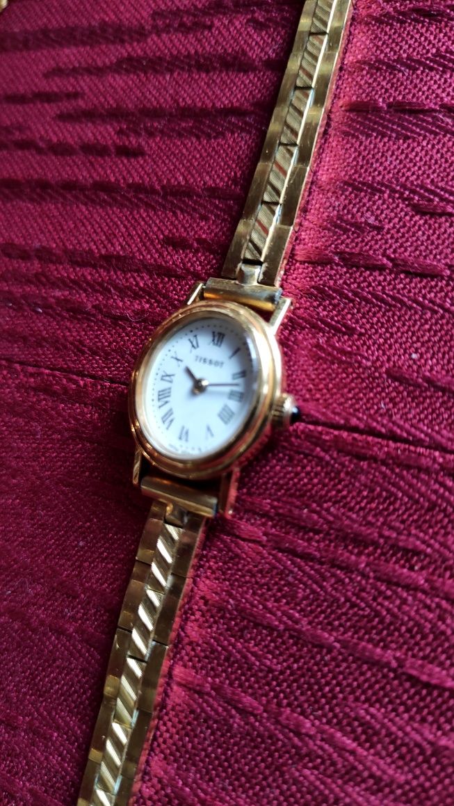Zegarek damski Tissot swiss pozłacany