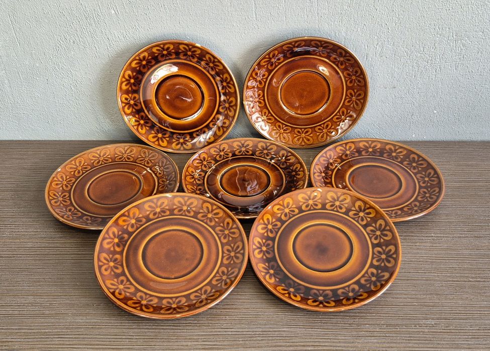 Porcelit Pruszków zestaw talerzyków 7szt.