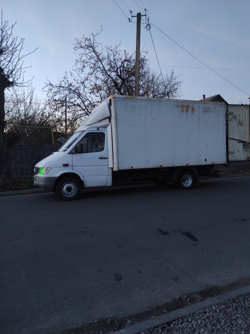 Вантажні перевезення