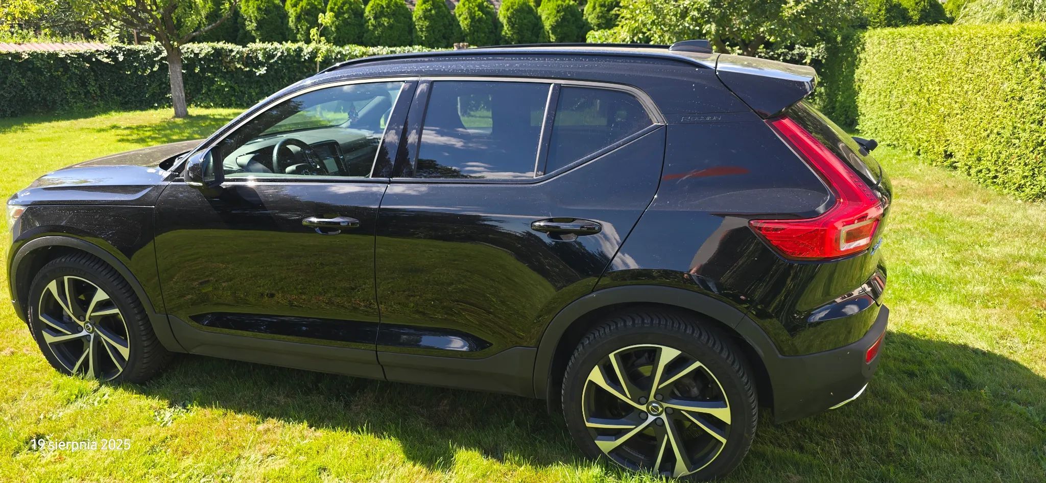 Volvo XC 40 VOLVO XC40 T5 AWD R-Design