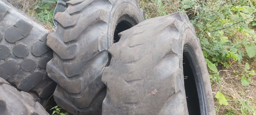 Opony 12.0/75 R 18 Mitas 4 szt