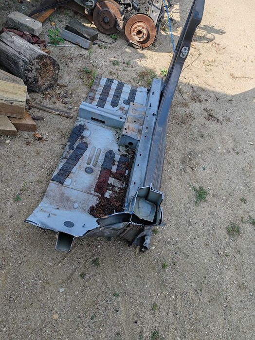 Próg lewy Citroen C3 III od 16r. wysyłka kolor evl