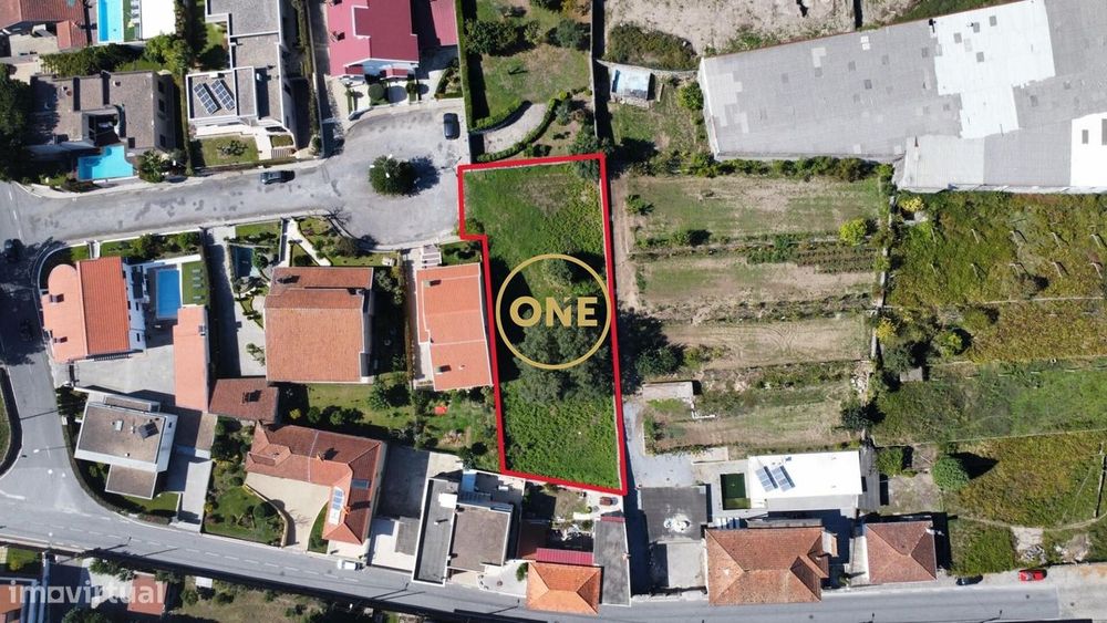 Terreno Urbano | 1127 m2 | Penamaior