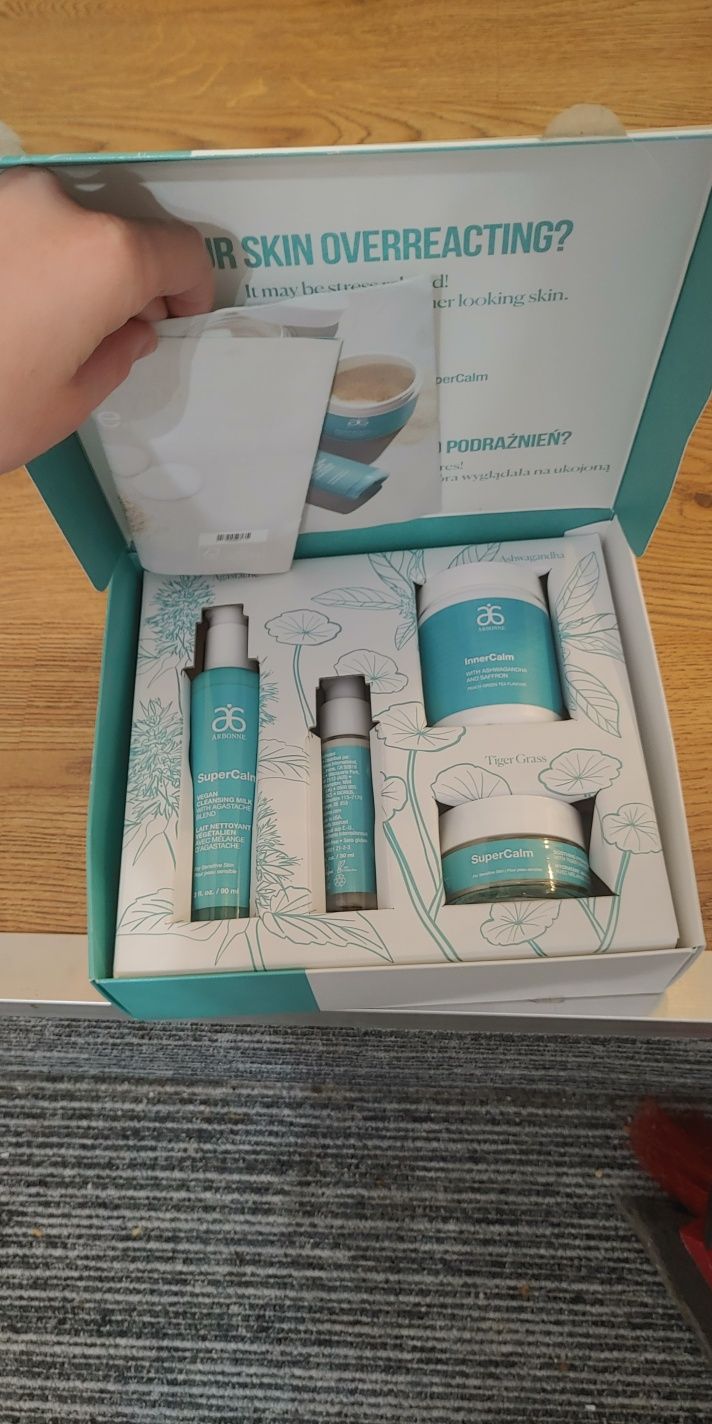 Nowy zestaw arbonne supercalm