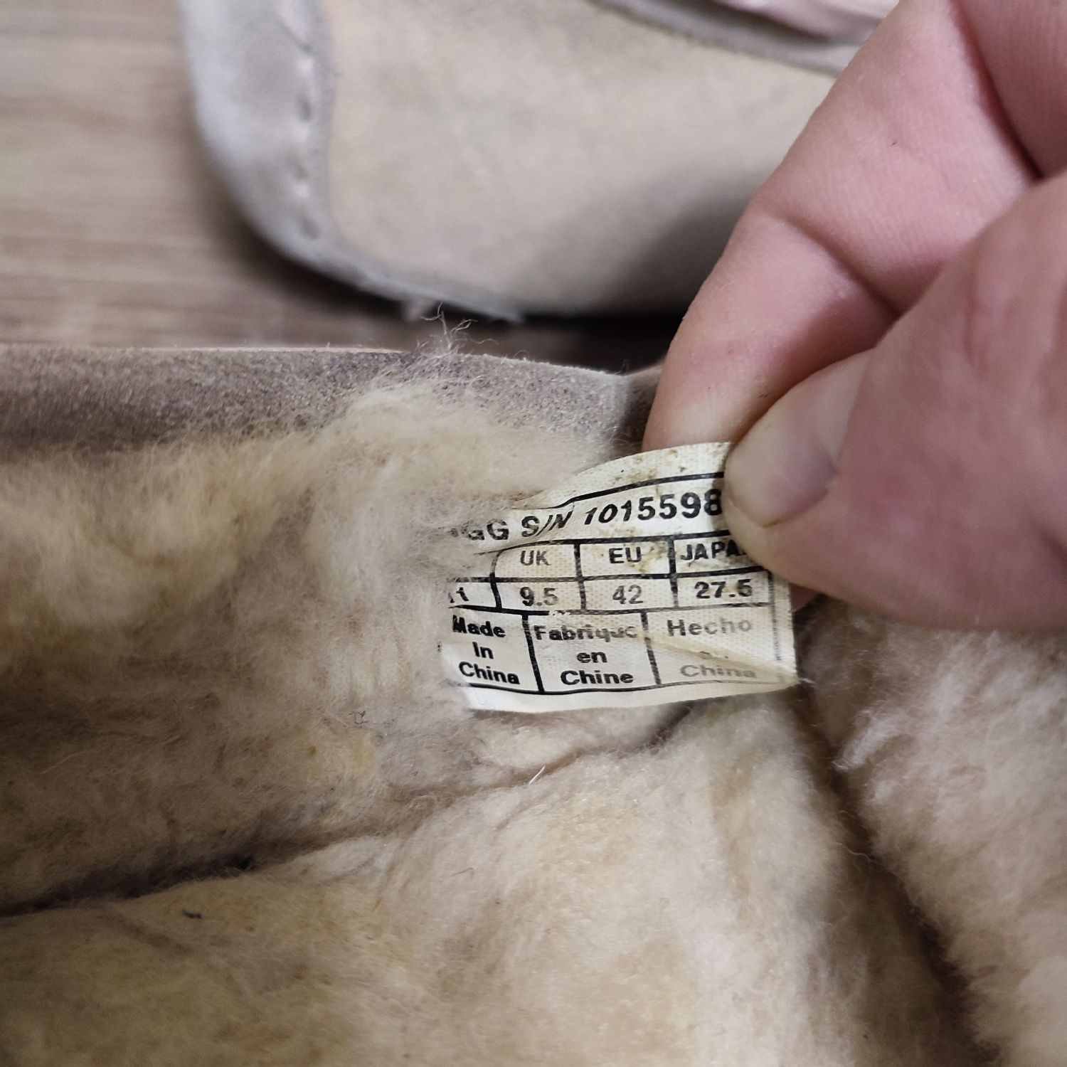 жіночі шкіряні туфлі,кросівки, мокасини UGG size 42/9.5/275