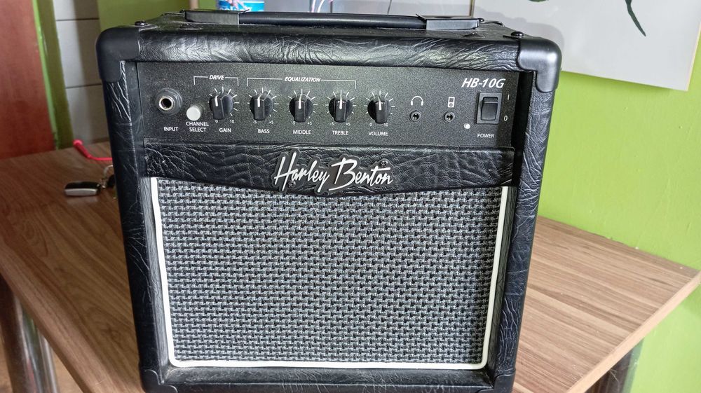 Wzmacniacz gitarowy Harley Benton,model HB-10G