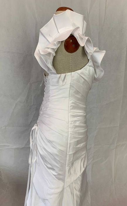 Nowa suknia ślubna 38 M Syrena rybka gładka prosta na jedno ramię biel