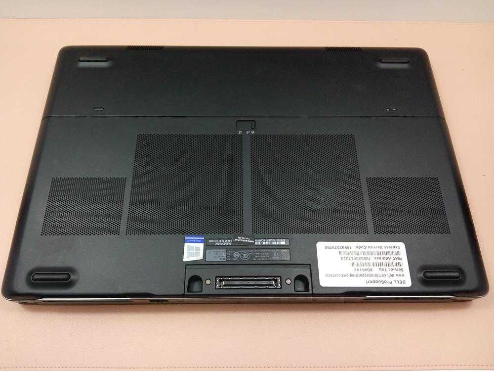 Laptop używany Dell PRECISION 7720 i7 17,3 64GB 1,5 TB SSD Nvidia 8GB