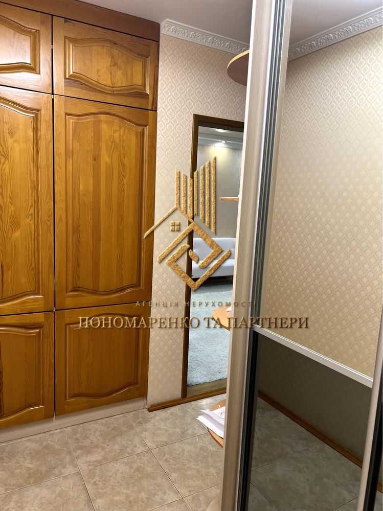 Продаж 1 к квартири в центрі