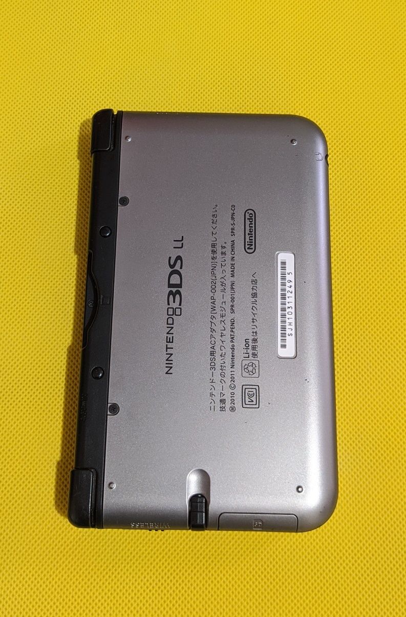Nintendo 3DS XL LL 32gb