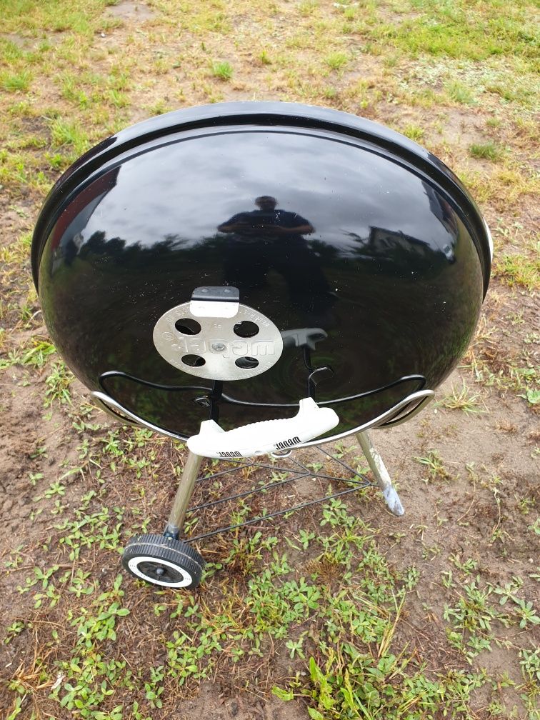 Grill węglowy WEBER