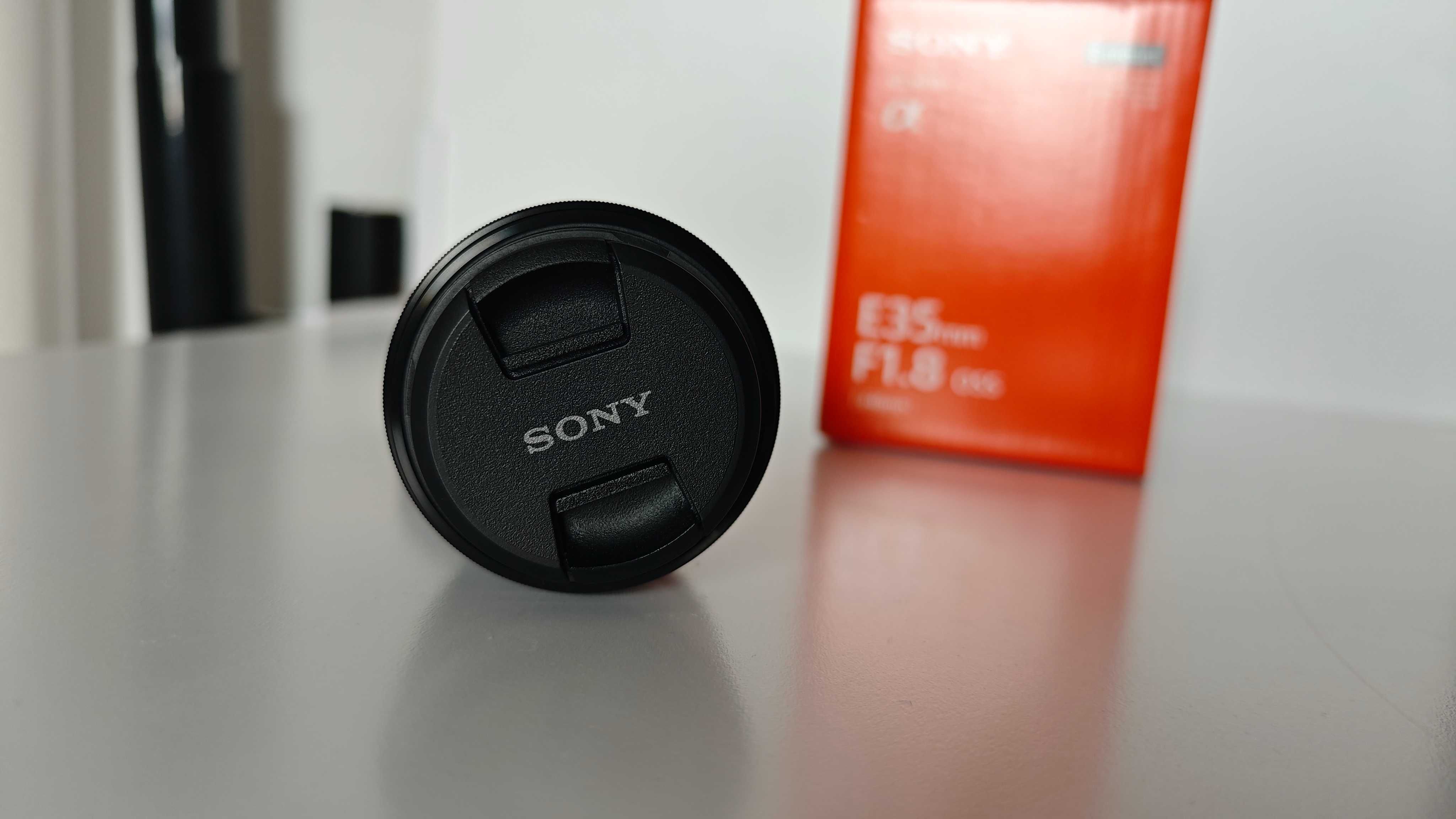Obiektyw Sony E 35 mm f1.8 OSS (SEL35F18) APS-C