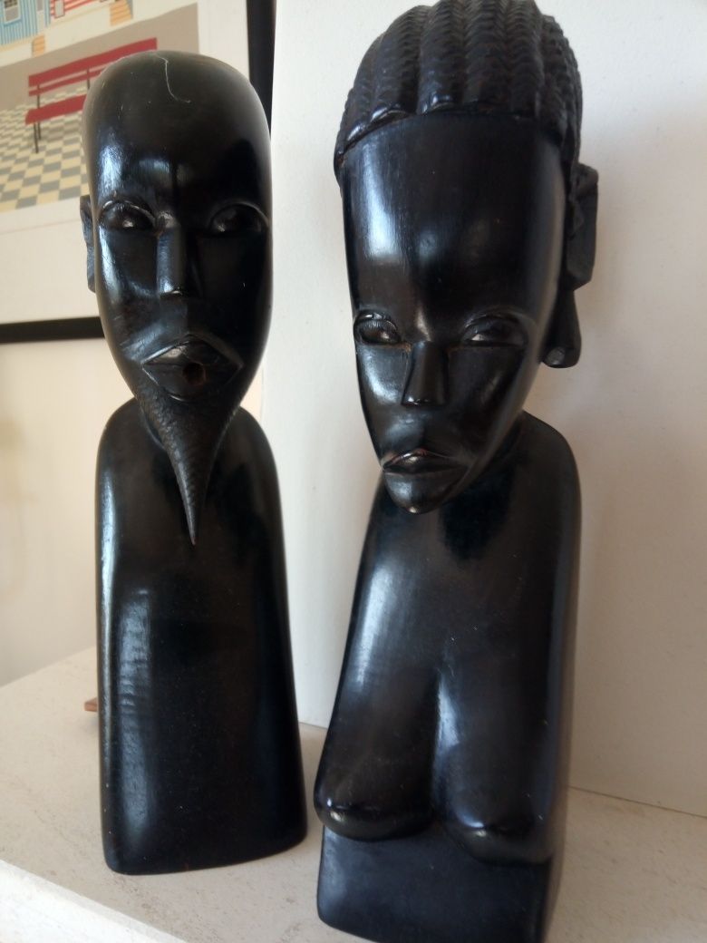 Arte Africana estatuetas Pau Preto