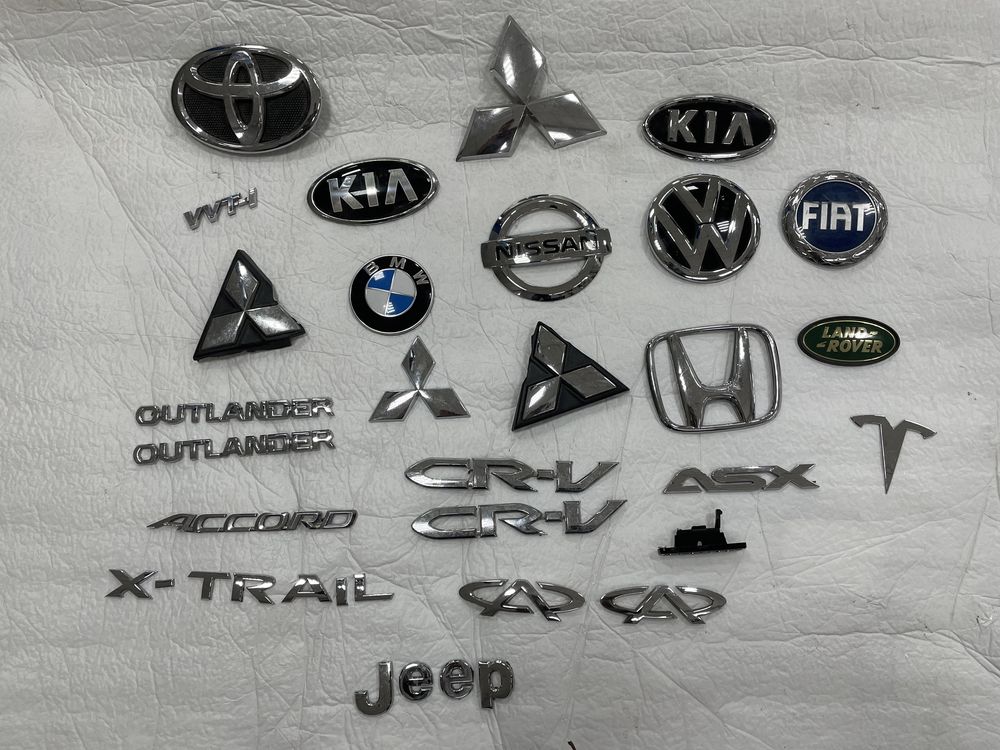 Эмблемы VW,Toyota,KIA,Mitsubishi,Land Rover и др.