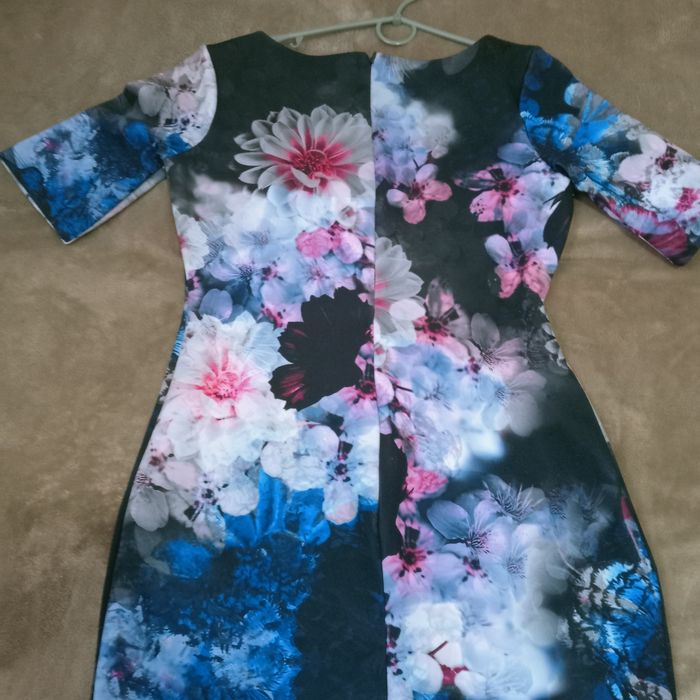 Шикарне плаття футляр 48-50-52