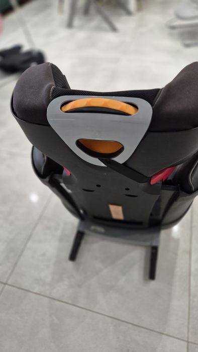 Chico fotelik samochodowy 15/36kg isofix