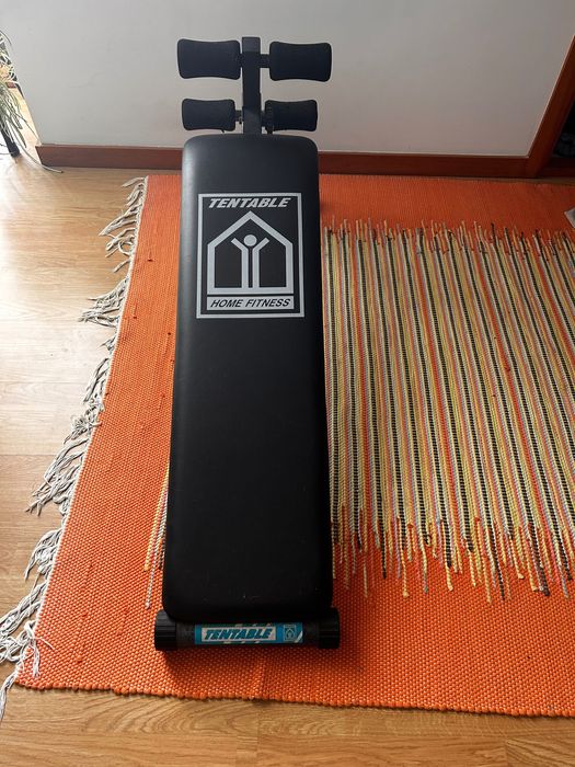 Máquina para abdominais inclinável