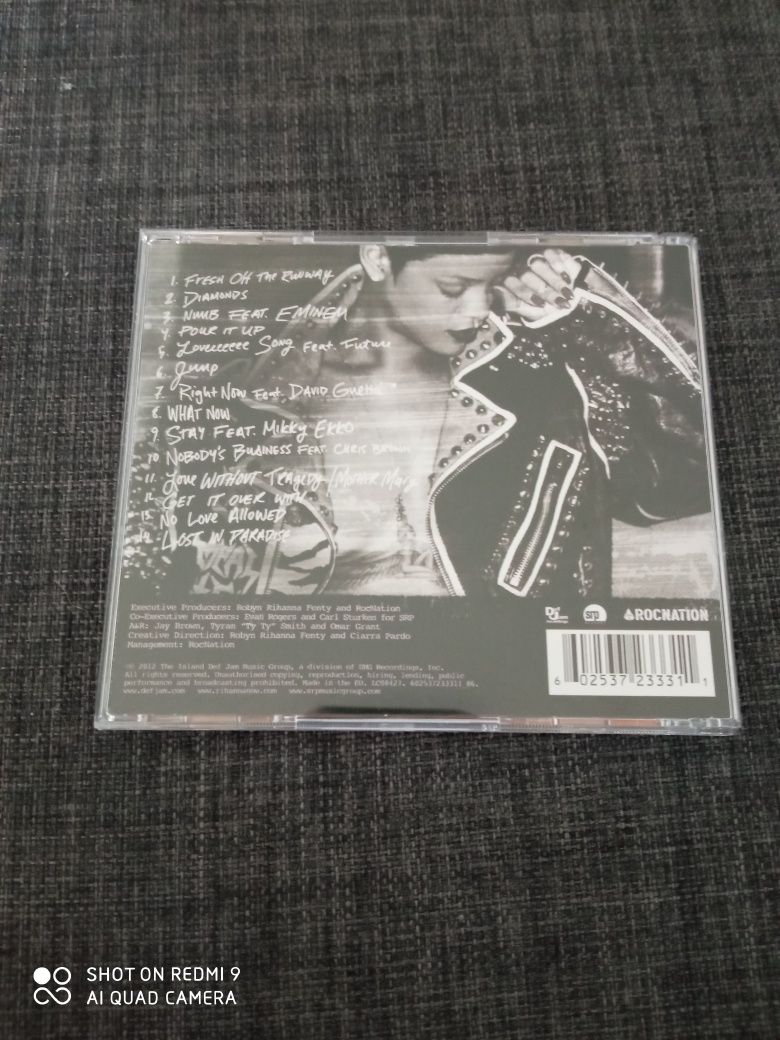 CD Unapologetic Rihanna