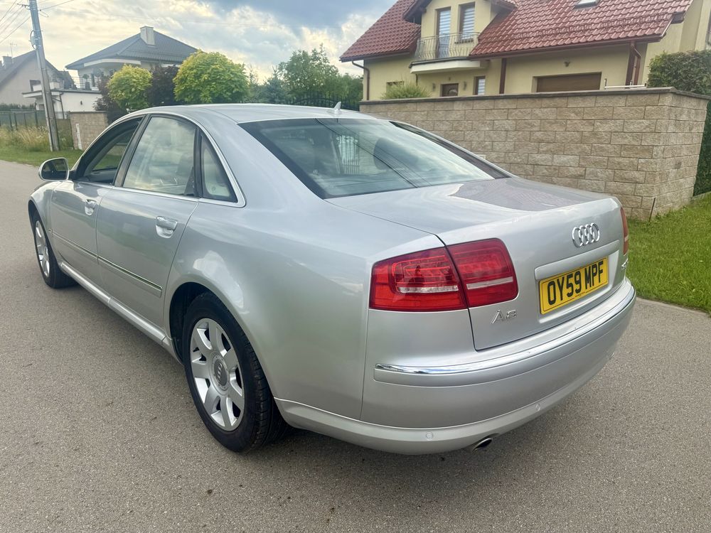 Audi A8 3.0 TDI Quattro ( Anglik )