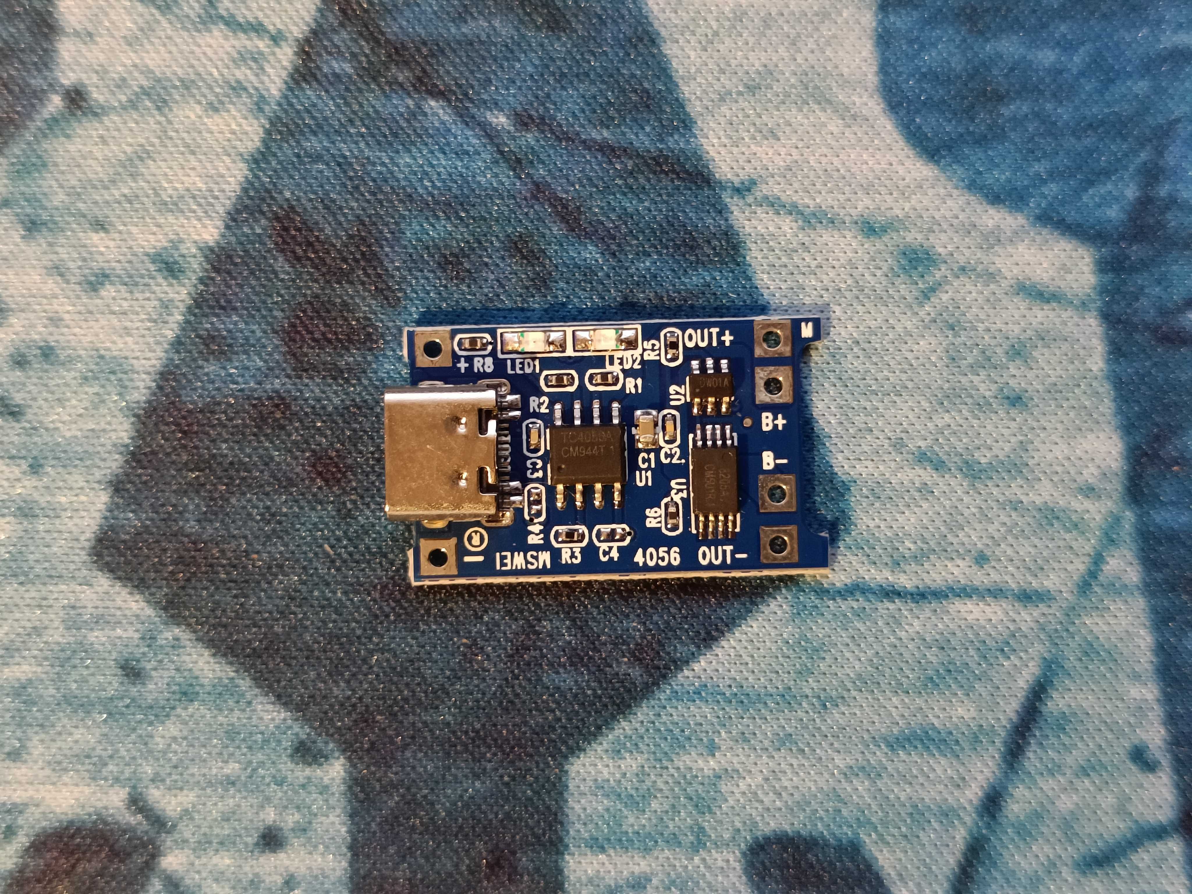 modulo de carregamento para baterias de lítio 1S USB-c + carregador