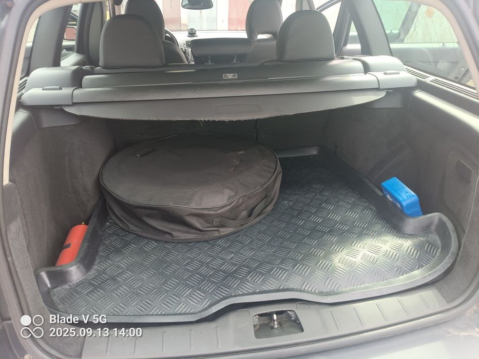 Sprzedam Volvo V50 kombi benzyna gaz 2005.