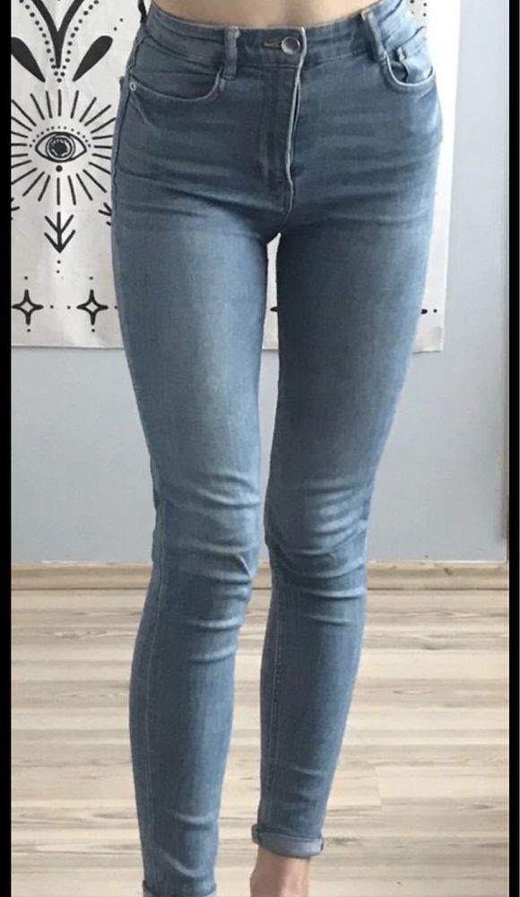 spodnie jeansowe rurki