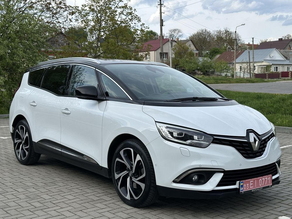 Renault Grand Scenic Bose