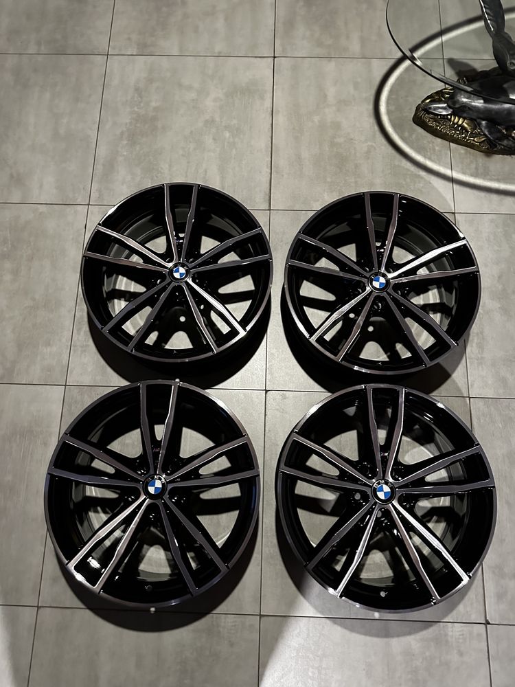 Оригінальні диски BMW Стиль M791 R19 5x112 Dia 66,6 is27 8J