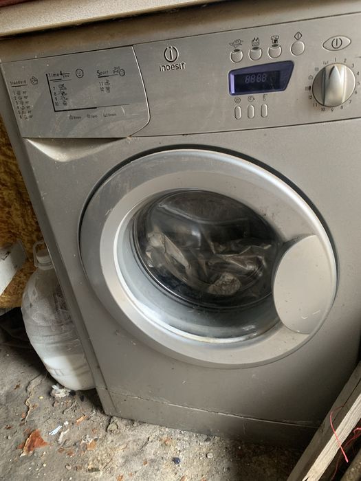 Пральна машина потрібно ремонт