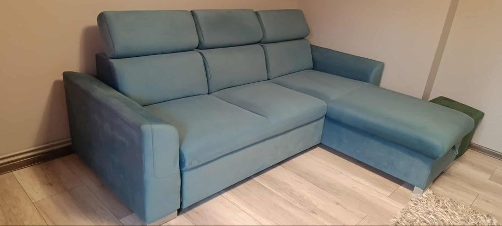 Sprzedam narożnik Black Red white