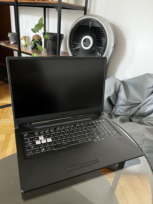 Laptop Asus TUF Gaming A17 FA706IU 17.3” AMD Ryzen 7 16GB/512GB szary