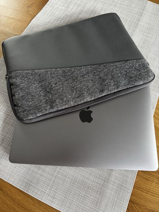 MacBook Air 8/256