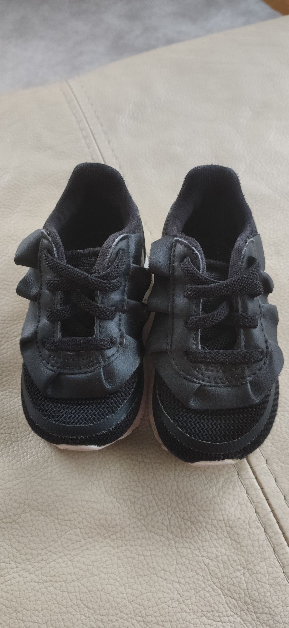 Buty adidas dla dziewczynki