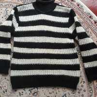 Продам светр жіночий