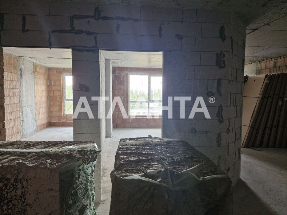 Продаж двокімнатної квартири з кухнею-студією у ЖК «Парк Арена»